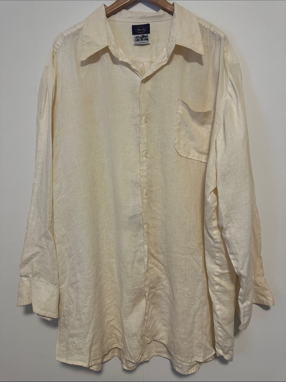 Classic Men's Irish Linen Button-Up Shirt - Cream
